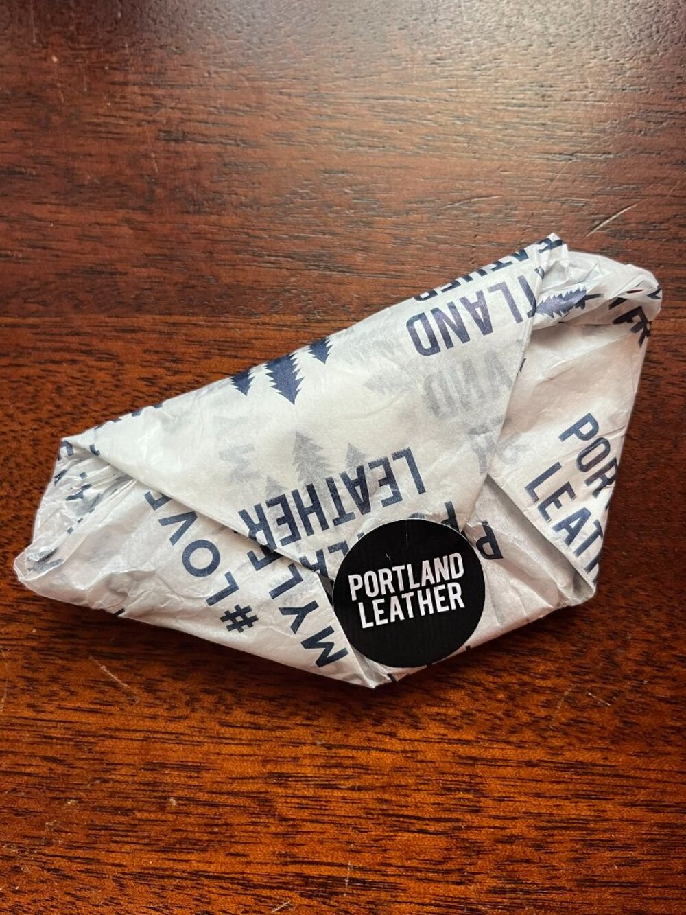 Portland Leather "Wild Rose" mockingbird pouch NWT - Picture 5 of 5